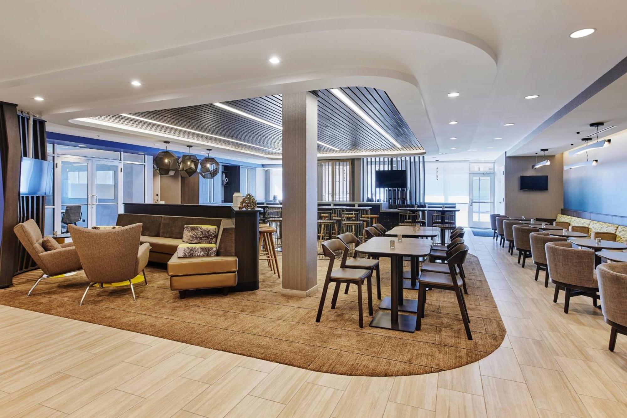 Springhill Suites By Marriott Chicago Chinatown Экстерьер фото